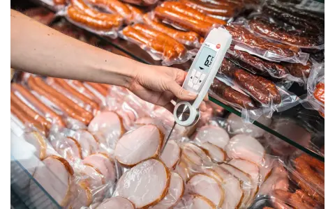 Testo 104 - Su Geçirmez, Katlanabilir Termometre