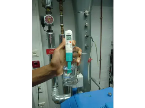 Testo 206 pH1 pH ve Sıcaklık Ölçüm Cihazı Çantalı Set