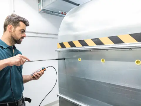 testo 440 - Hava hızı ve iç hava kalitesi ölçüm seti